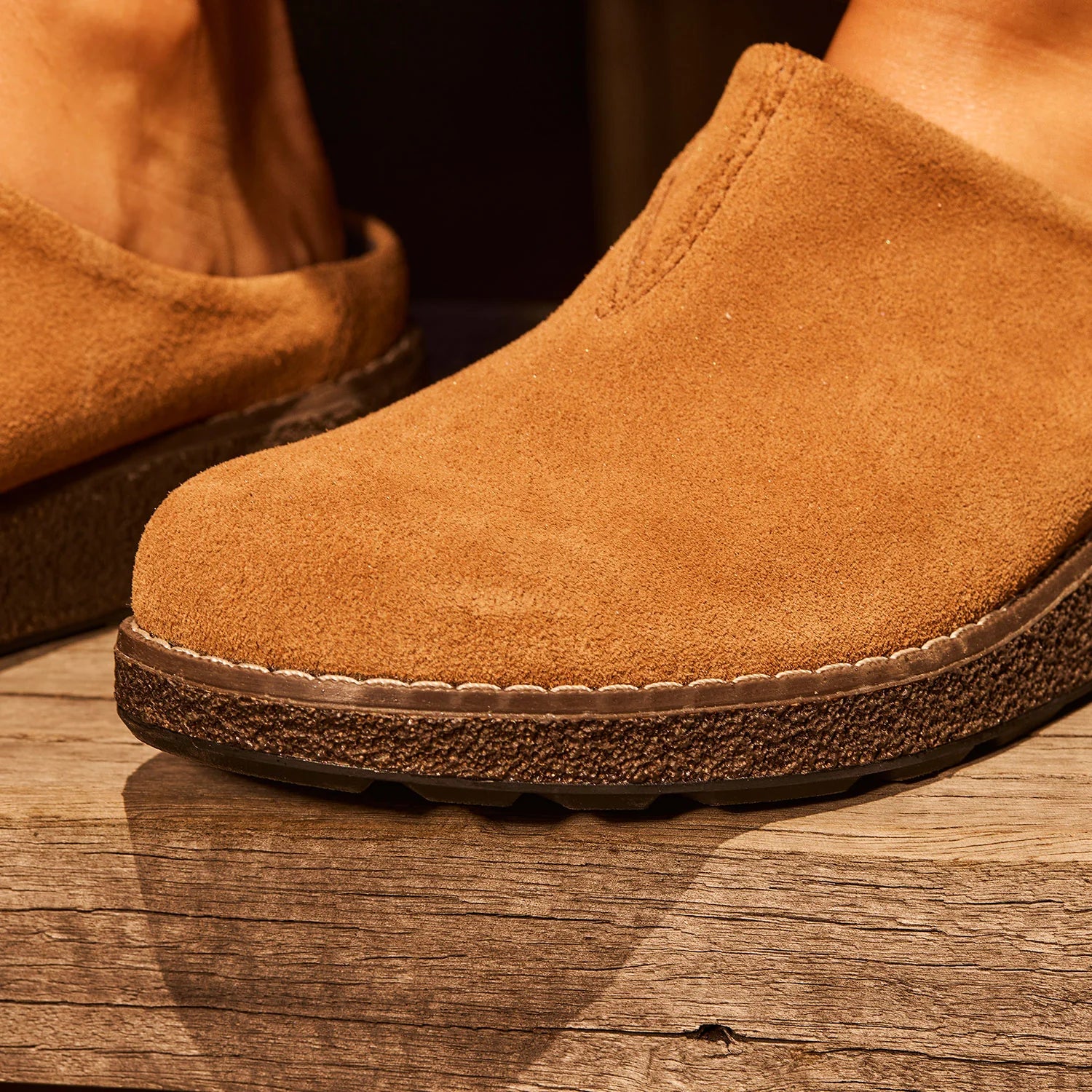 BLUNDSTONE - UNISEX AEROCORK SUEDE CLOG - Image 6